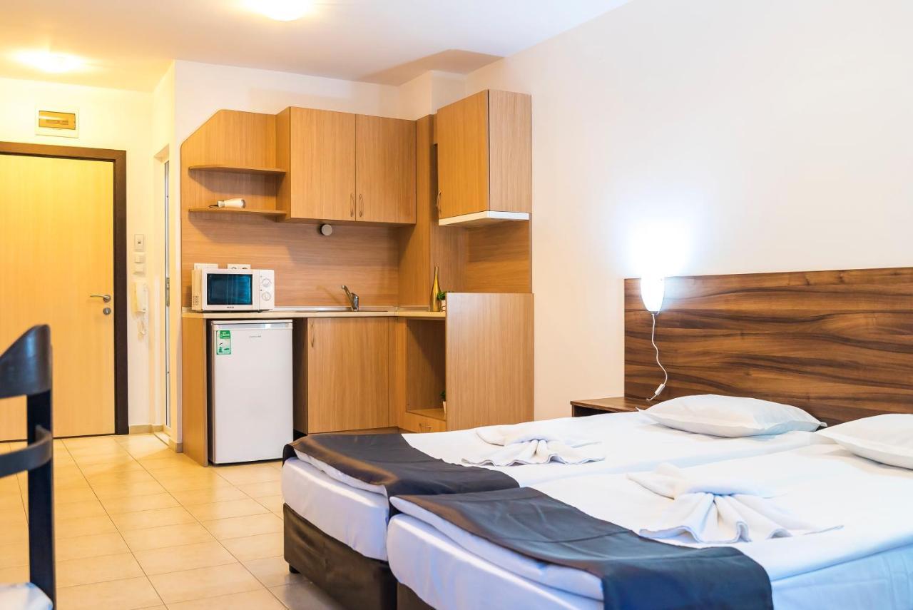 סאני ביץ' Apartments In Hotel Admiral Plaza מראה חיצוני תמונה